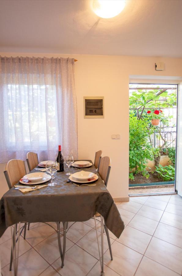 Apartments Lea Пореч Екстер'єр фото