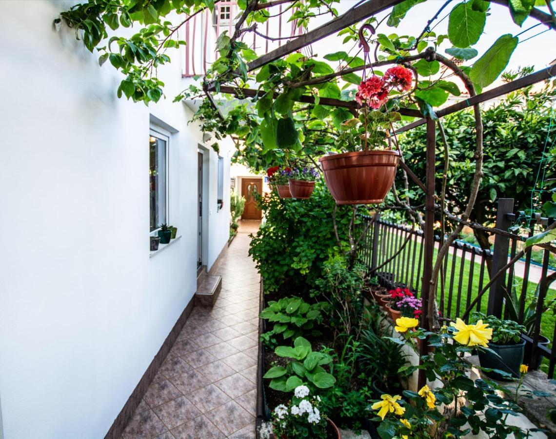 Apartments Lea Пореч Екстер'єр фото