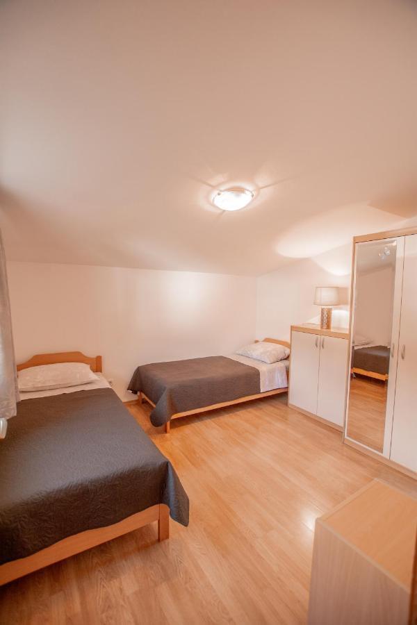 Apartments Lea Пореч Екстер'єр фото